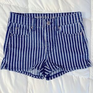American Eagle next level stretch pinstriped denim shorts size 2 EUC